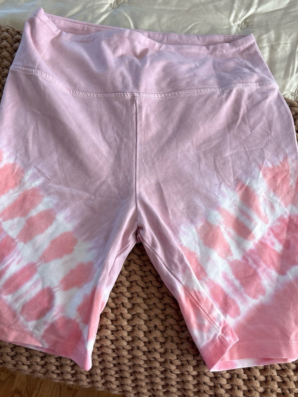 Lou & Grey Pink Tie-Dye biker Shorts